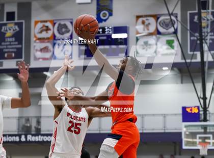 Thumbnail 3 in Lawrence North vs Gary West Side (Sneakers for Santa Shootout) photogallery.