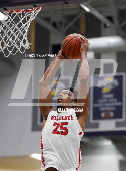 Thumbnail 3 in Lawrence North vs Gary West Side (Sneakers for Santa Shootout) photogallery.