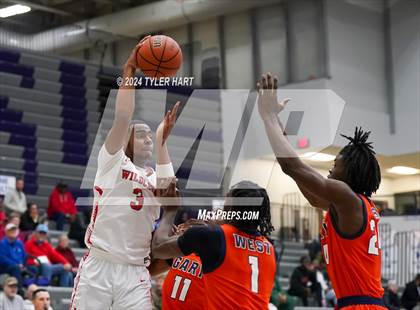 Thumbnail 2 in Lawrence North vs Gary West Side (Sneakers for Santa Shootout) photogallery.