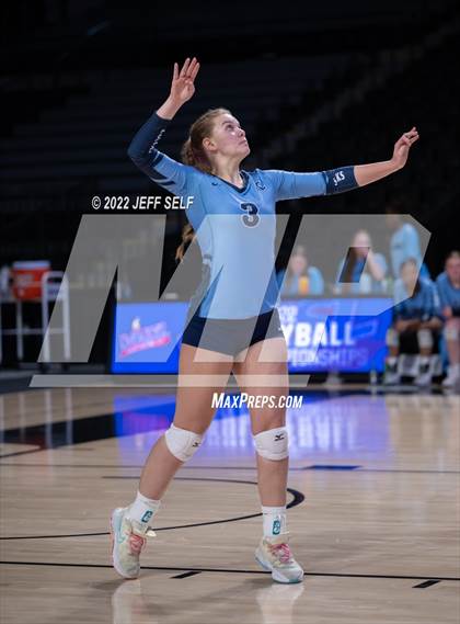 Thumbnail 2 in Charles J. Colgan vs. Alexandria City (VHSL Class 6 Final) photogallery.