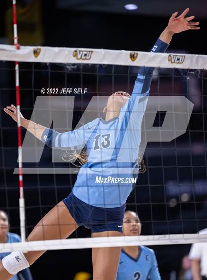 Thumbnail 3 in Charles J. Colgan vs. Alexandria City (VHSL Class 6 Final) photogallery.