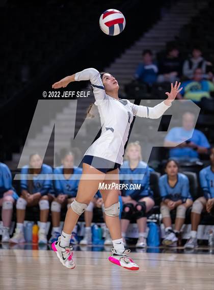 Thumbnail 1 in Charles J. Colgan vs. Alexandria City (VHSL Class 6 Final) photogallery.