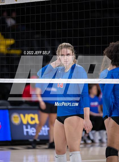 Thumbnail 1 in Charles J. Colgan vs. Alexandria City (VHSL Class 6 Final) photogallery.