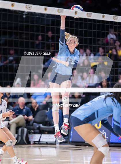 Thumbnail 3 in Charles J. Colgan vs. Alexandria City (VHSL Class 6 Final) photogallery.