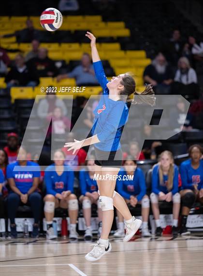 Thumbnail 3 in Charles J. Colgan vs. Alexandria City (VHSL Class 6 Final) photogallery.