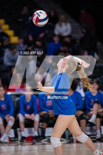 Thumbnail 2 in Charles J. Colgan vs. Alexandria City (VHSL Class 6 Final) photogallery.