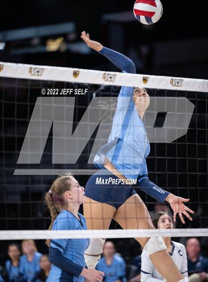 Thumbnail 1 in Charles J. Colgan vs. Alexandria City (VHSL Class 6 Final) photogallery.