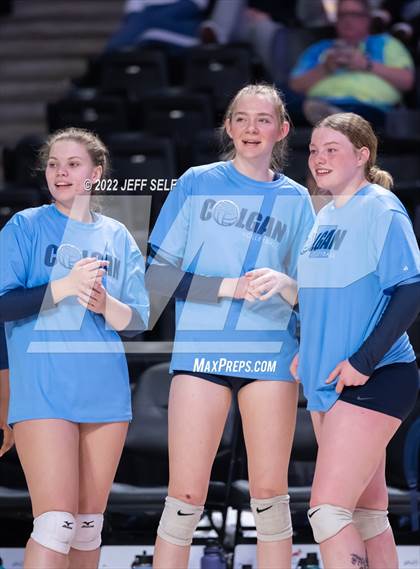 Thumbnail 2 in Charles J. Colgan vs. Alexandria City (VHSL Class 6 Final) photogallery.