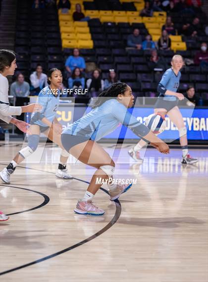 Thumbnail 2 in Charles J. Colgan vs. Alexandria City (VHSL Class 6 Final) photogallery.