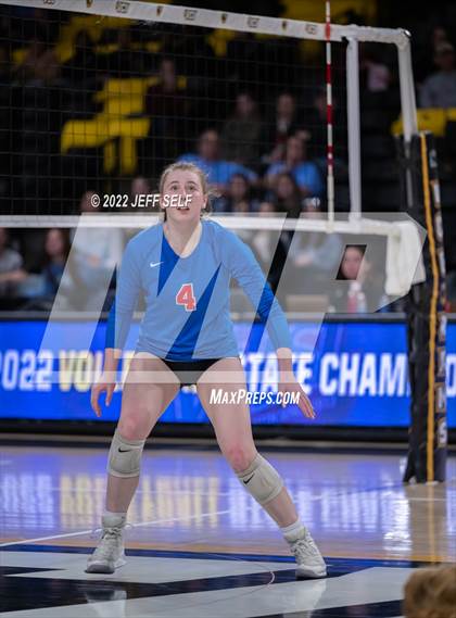 Thumbnail 2 in Charles J. Colgan vs. Alexandria City (VHSL Class 6 Final) photogallery.