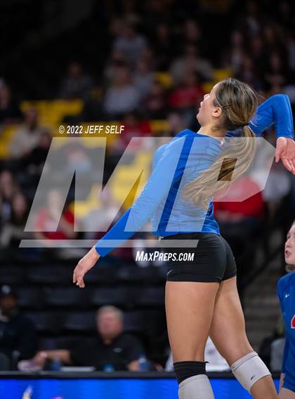 Thumbnail 1 in Charles J. Colgan vs. Alexandria City (VHSL Class 6 Final) photogallery.