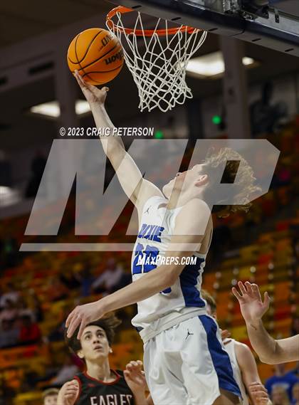 Thumbnail 2 in Dixie vs. Layton Christian Academy (UHSAA 4A Semifinal) photogallery.