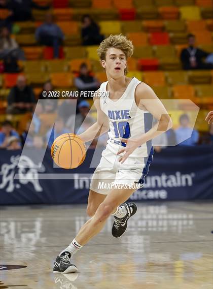 Thumbnail 2 in Dixie vs. Layton Christian Academy (UHSAA 4A Semifinal) photogallery.