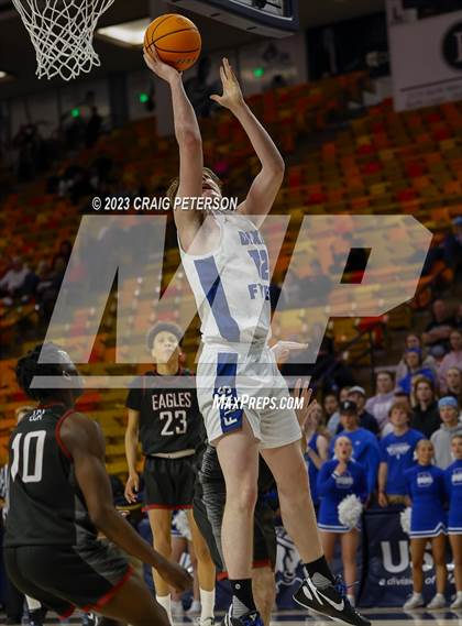 Thumbnail 2 in Dixie vs. Layton Christian Academy (UHSAA 4A Semifinal) photogallery.