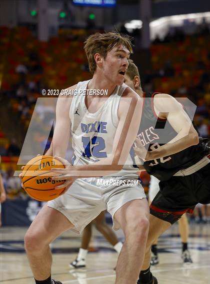 Thumbnail 3 in Dixie vs. Layton Christian Academy (UHSAA 4A Semifinal) photogallery.