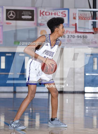 Thumbnail 3 in Rio Linda vs. Bradshaw Christian (Folsom Bulldog Classic) photogallery.