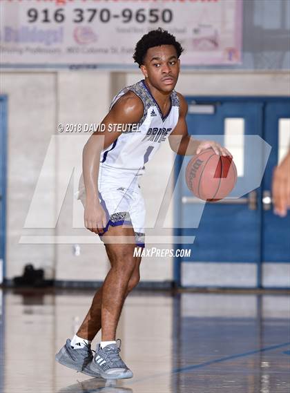 Thumbnail 3 in Rio Linda vs. Bradshaw Christian (Folsom Bulldog Classic) photogallery.