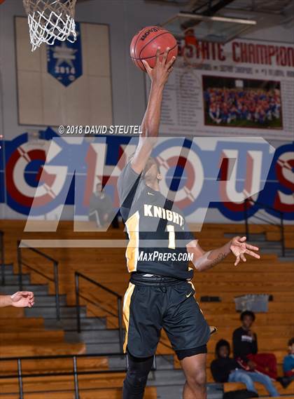 Thumbnail 2 in Rio Linda vs. Bradshaw Christian (Folsom Bulldog Classic) photogallery.