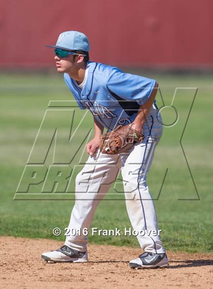Thumbnail 3 in Valor Christian vs. Mira Mesa photogallery.