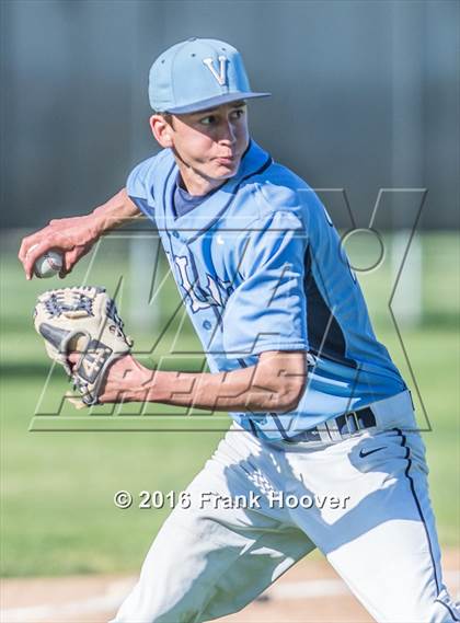 Thumbnail 1 in Valor Christian vs. Mira Mesa photogallery.