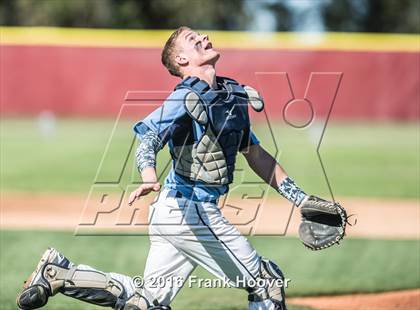 Thumbnail 2 in Valor Christian vs. Mira Mesa photogallery.