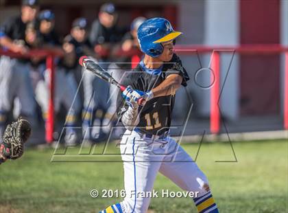 Thumbnail 3 in Valor Christian vs. Mira Mesa photogallery.