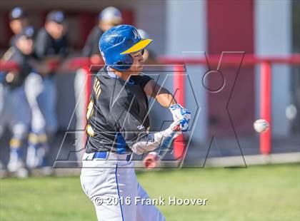 Thumbnail 2 in Valor Christian vs. Mira Mesa photogallery.
