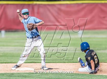 Thumbnail 2 in Valor Christian vs. Mira Mesa photogallery.