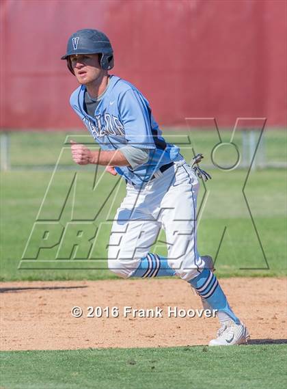 Thumbnail 3 in Valor Christian vs. Mira Mesa photogallery.
