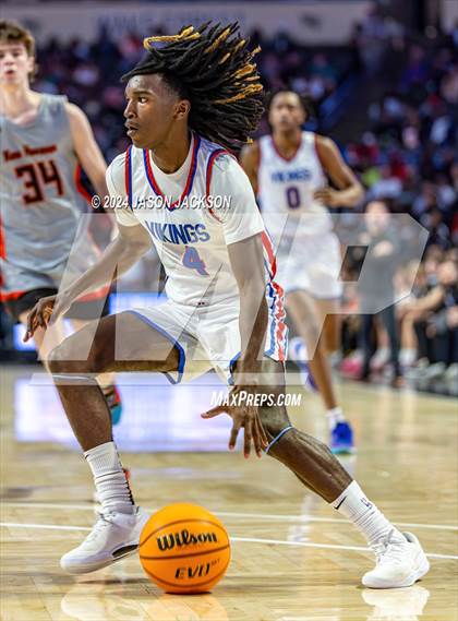 Thumbnail 2 in New Hanover @ North Mecklenburg (NCHSAA 4A Final) photogallery.
