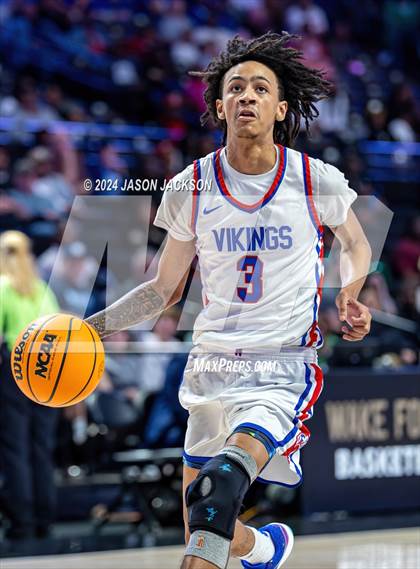Thumbnail 2 in New Hanover @ North Mecklenburg (NCHSAA 4A Final) photogallery.