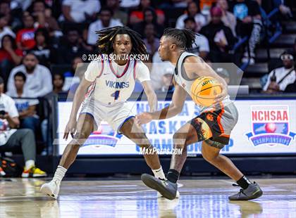 Thumbnail 1 in New Hanover @ North Mecklenburg (NCHSAA 4A Final) photogallery.