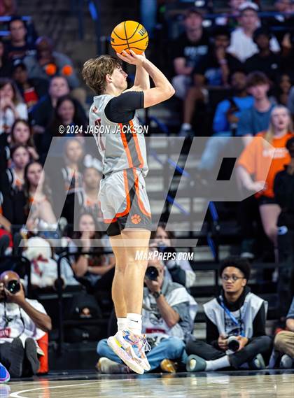 Thumbnail 2 in New Hanover @ North Mecklenburg (NCHSAA 4A Final) photogallery.