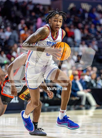 Thumbnail 3 in New Hanover @ North Mecklenburg (NCHSAA 4A Final) photogallery.