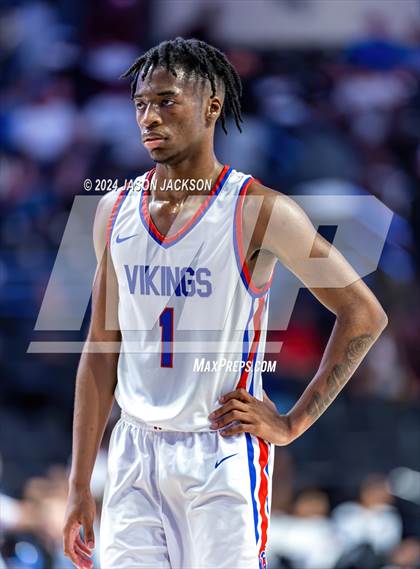 Thumbnail 1 in New Hanover @ North Mecklenburg (NCHSAA 4A Final) photogallery.