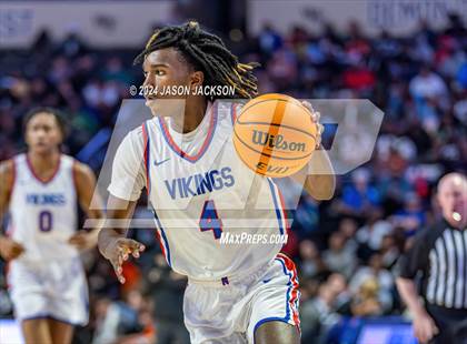 Thumbnail 3 in New Hanover @ North Mecklenburg (NCHSAA 4A Final) photogallery.