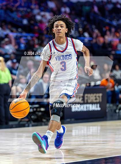 Thumbnail 1 in New Hanover @ North Mecklenburg (NCHSAA 4A Final) photogallery.