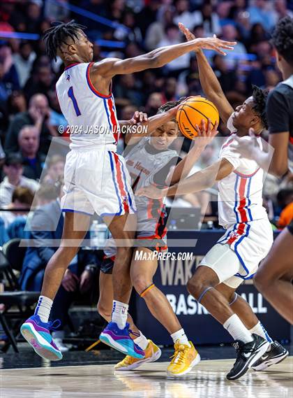 Thumbnail 3 in New Hanover @ North Mecklenburg (NCHSAA 4A Final) photogallery.