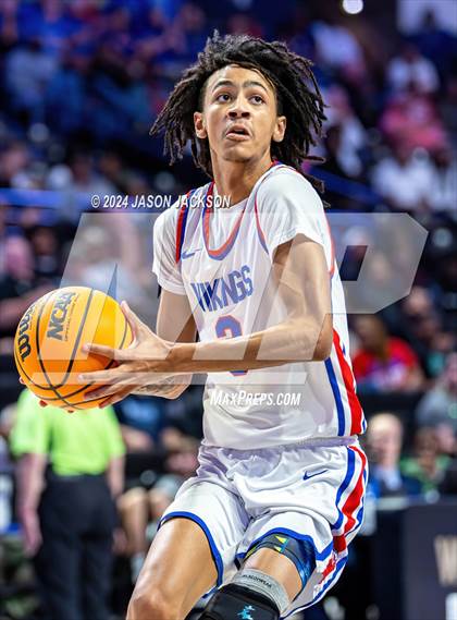 Thumbnail 3 in New Hanover @ North Mecklenburg (NCHSAA 4A Final) photogallery.