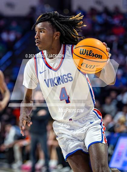 Thumbnail 2 in New Hanover @ North Mecklenburg (NCHSAA 4A Final) photogallery.