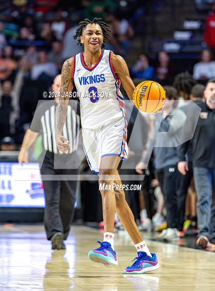 Thumbnail 1 in New Hanover @ North Mecklenburg (NCHSAA 4A Final) photogallery.