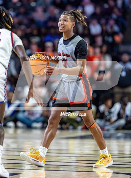 Thumbnail 2 in New Hanover @ North Mecklenburg (NCHSAA 4A Final) photogallery.