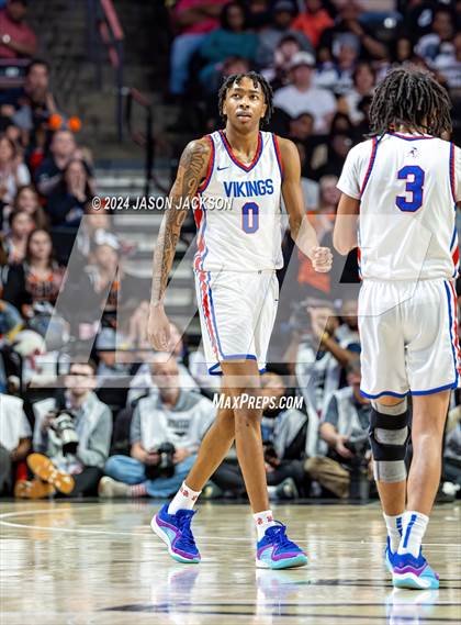 Thumbnail 3 in New Hanover @ North Mecklenburg (NCHSAA 4A Final) photogallery.