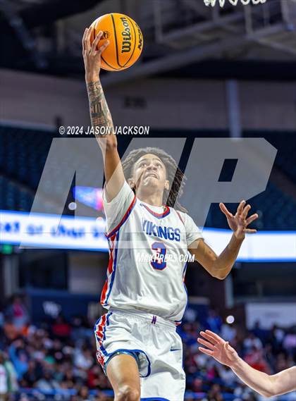 Thumbnail 2 in New Hanover @ North Mecklenburg (NCHSAA 4A Final) photogallery.