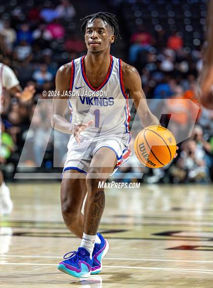 Thumbnail 1 in New Hanover @ North Mecklenburg (NCHSAA 4A Final) photogallery.