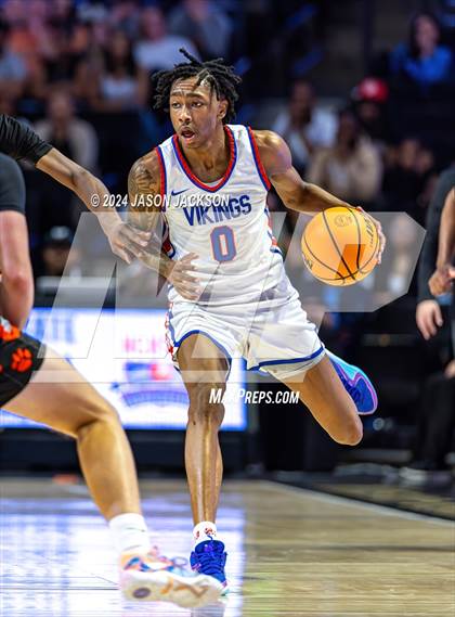Thumbnail 2 in New Hanover @ North Mecklenburg (NCHSAA 4A Final) photogallery.