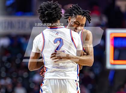 Thumbnail 1 in New Hanover @ North Mecklenburg (NCHSAA 4A Final) photogallery.