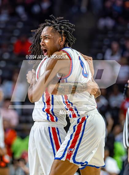 Thumbnail 3 in New Hanover @ North Mecklenburg (NCHSAA 4A Final) photogallery.