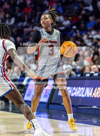 Thumbnail 2 in New Hanover @ North Mecklenburg (NCHSAA 4A Final) photogallery.
