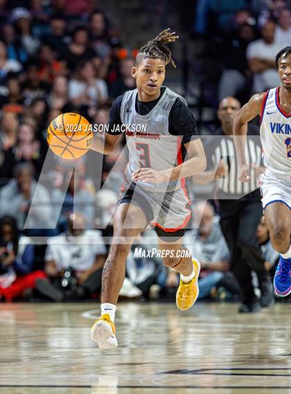 Thumbnail 2 in New Hanover @ North Mecklenburg (NCHSAA 4A Final) photogallery.